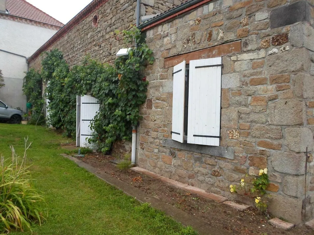 Gite Relais Des Chaux Saint-Jean-des-Ollieres 0*,  France